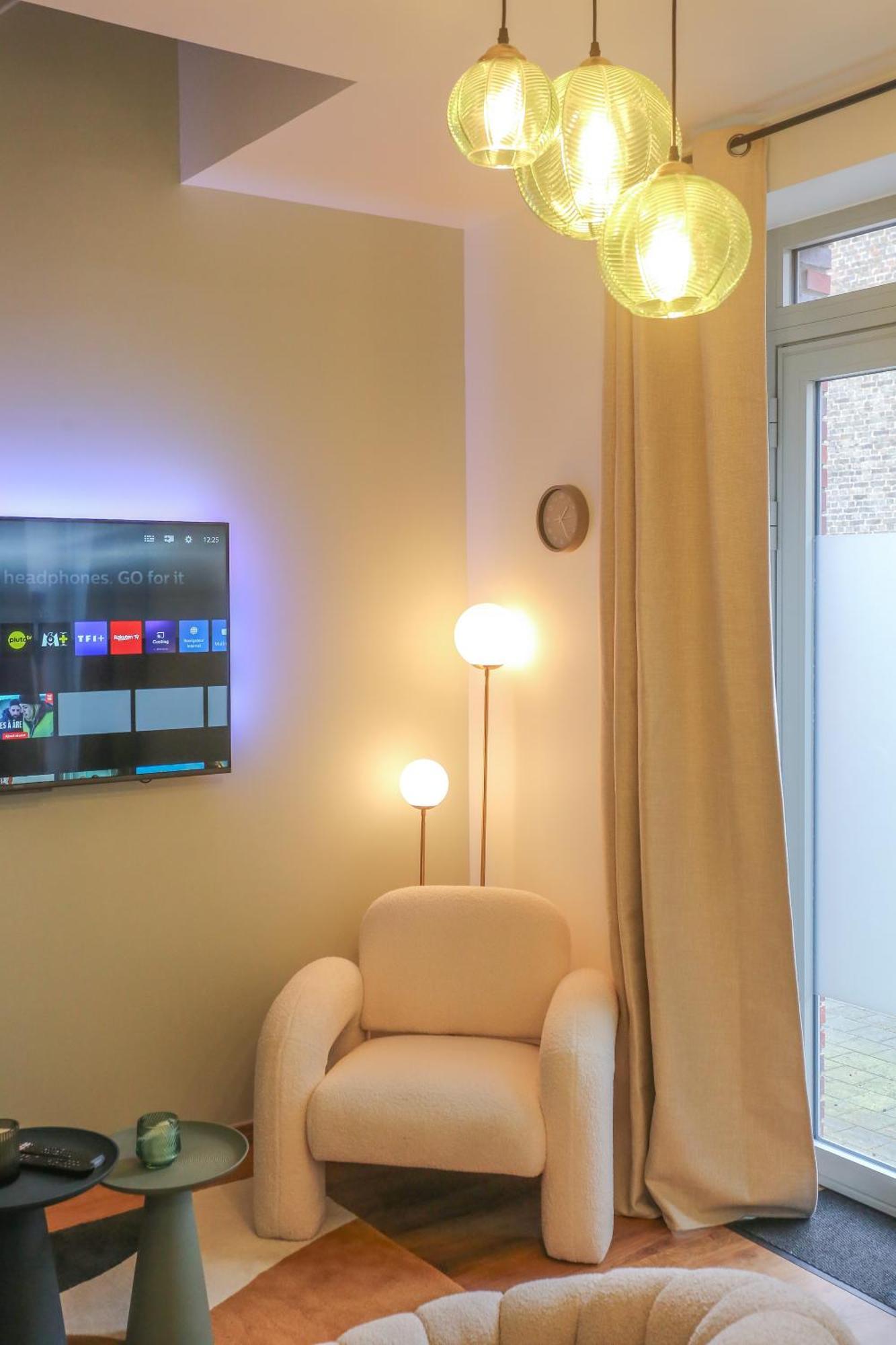 Le Jules Verne - Cour Et Parking Prive Appartement *