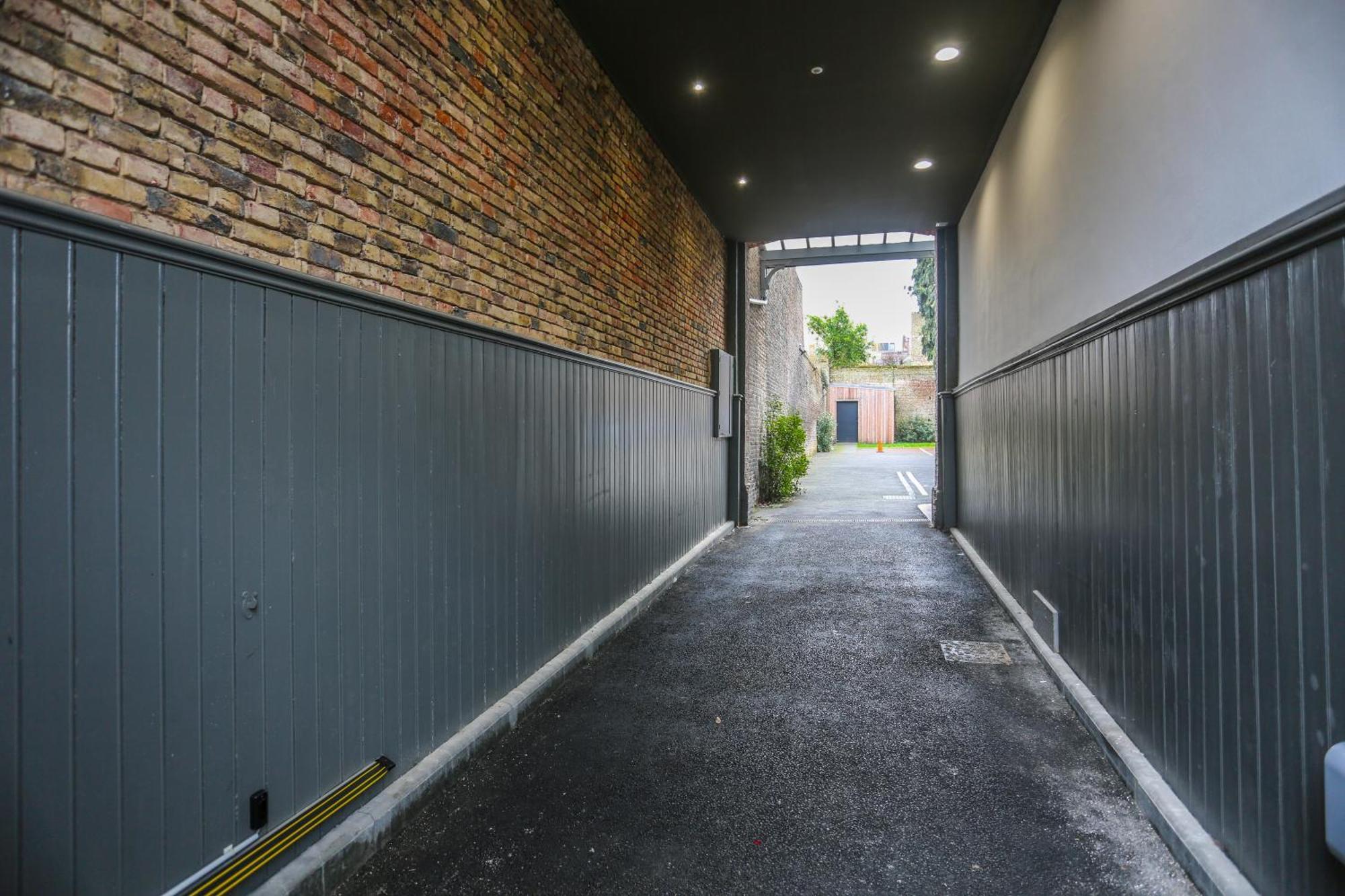 Appartement Le Jules Verne - Cour Et Parking Prive *