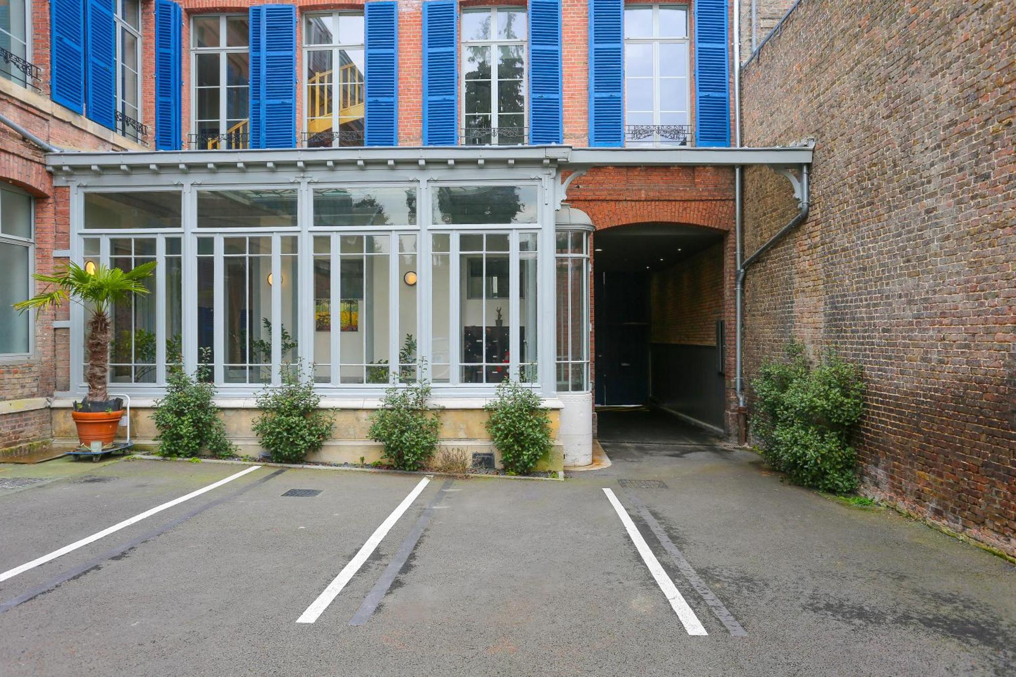 Appartement Le Jules Verne - Cour Et Parking Prive Amiens